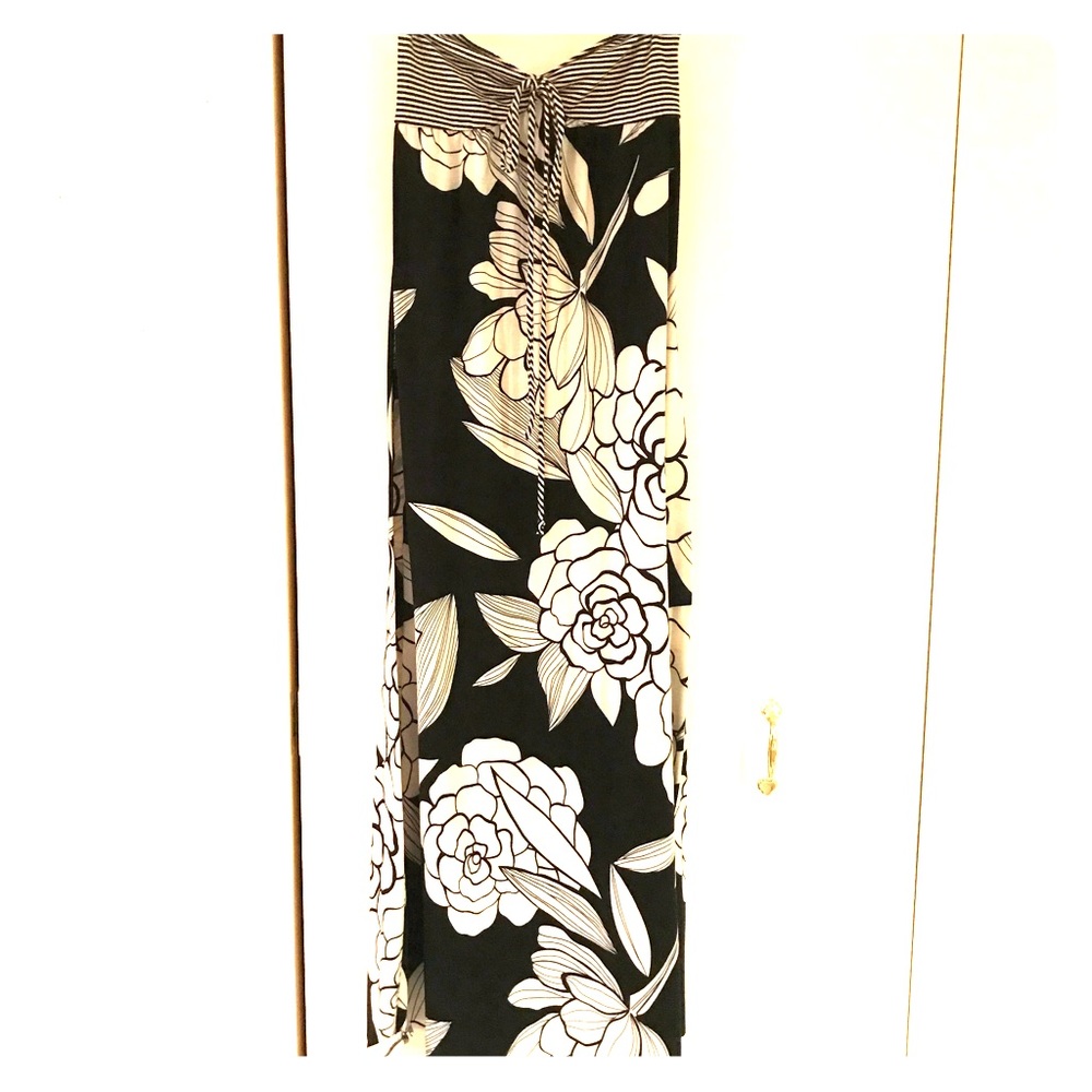Black & White Mossimo Floral & Striped Maxi Dress